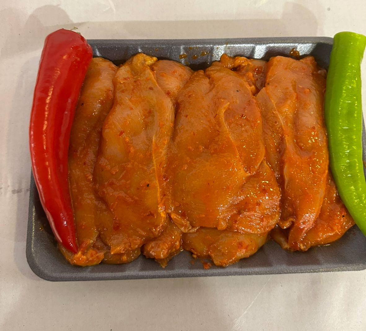 IMG_4424-scaled-e1755443779299.png Hähnchenbruststeak mit Sauce / 1 kg - Image 1