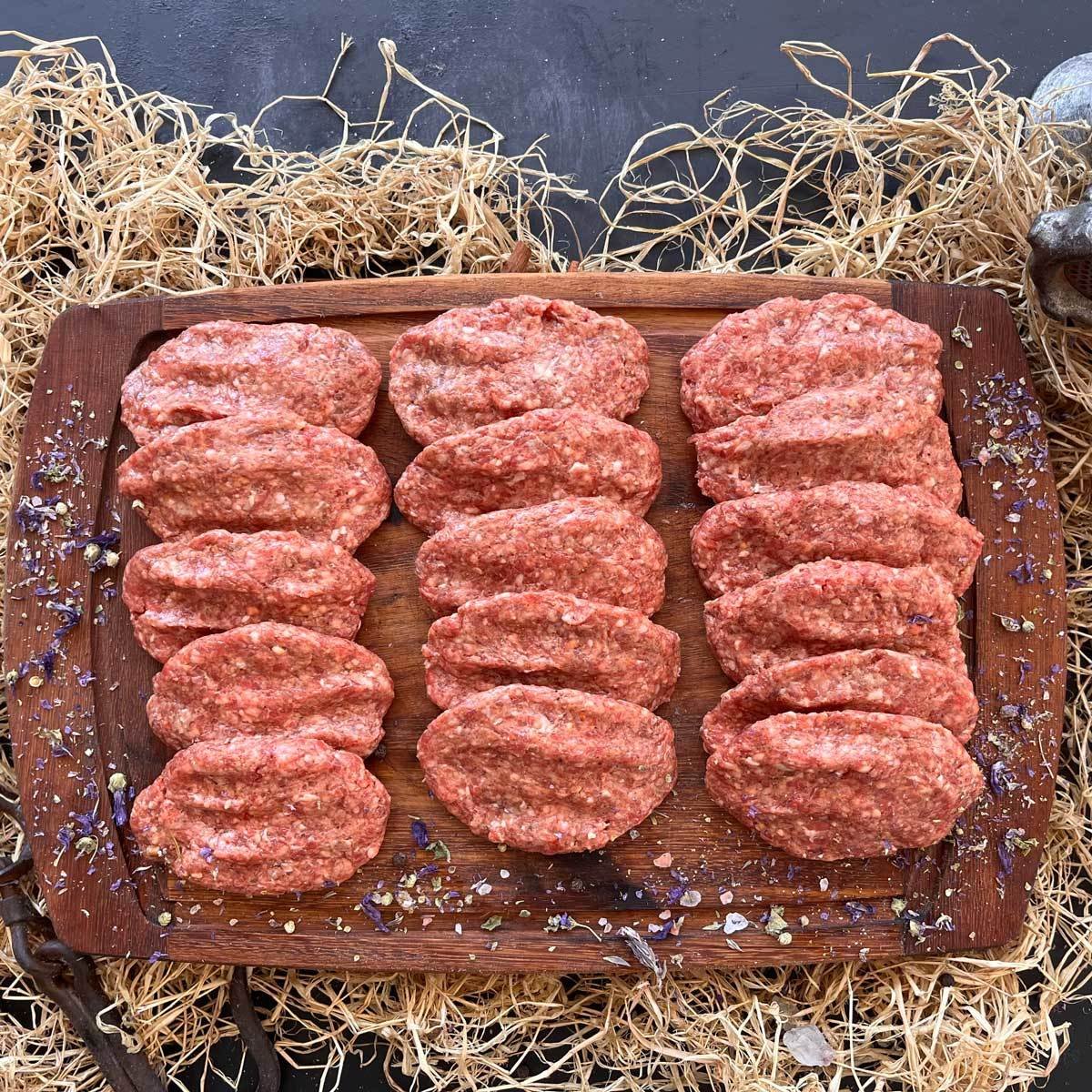 dana-kasap-kofte-003.jpg Lamm- und Rindfleischbällchen / 1 kg - Image 1