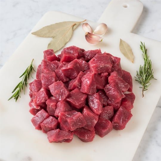 dana-kusbasi-478c-.jpg FB)JB/Tosun Rindfleischeintopf, fettfrei, JB Gulasch Mager 1kg - Image 1