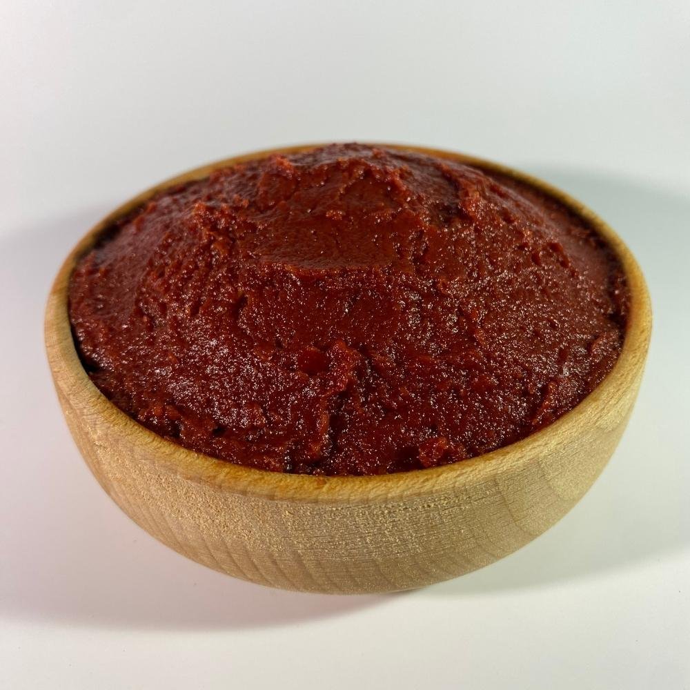 gunes-kurutma-ev-yapimi-domates-salcasi.jpg Sonnengetrocknetes Tomatenmark – 1 kg - Image 1