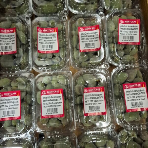 Frische Mandeln 16x250g TR.